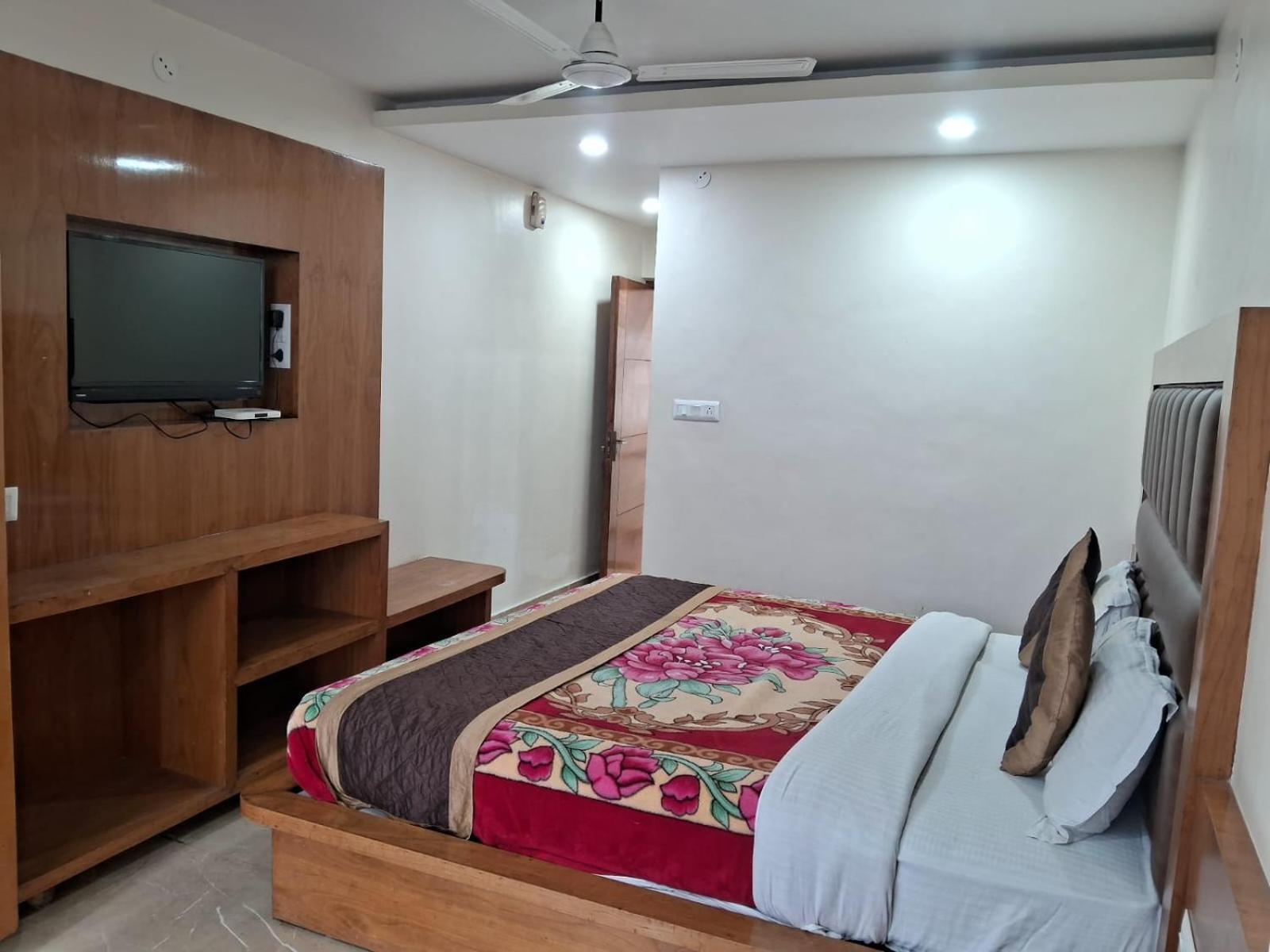 Hotel India House Dharamsala Zewnętrze zdjęcie