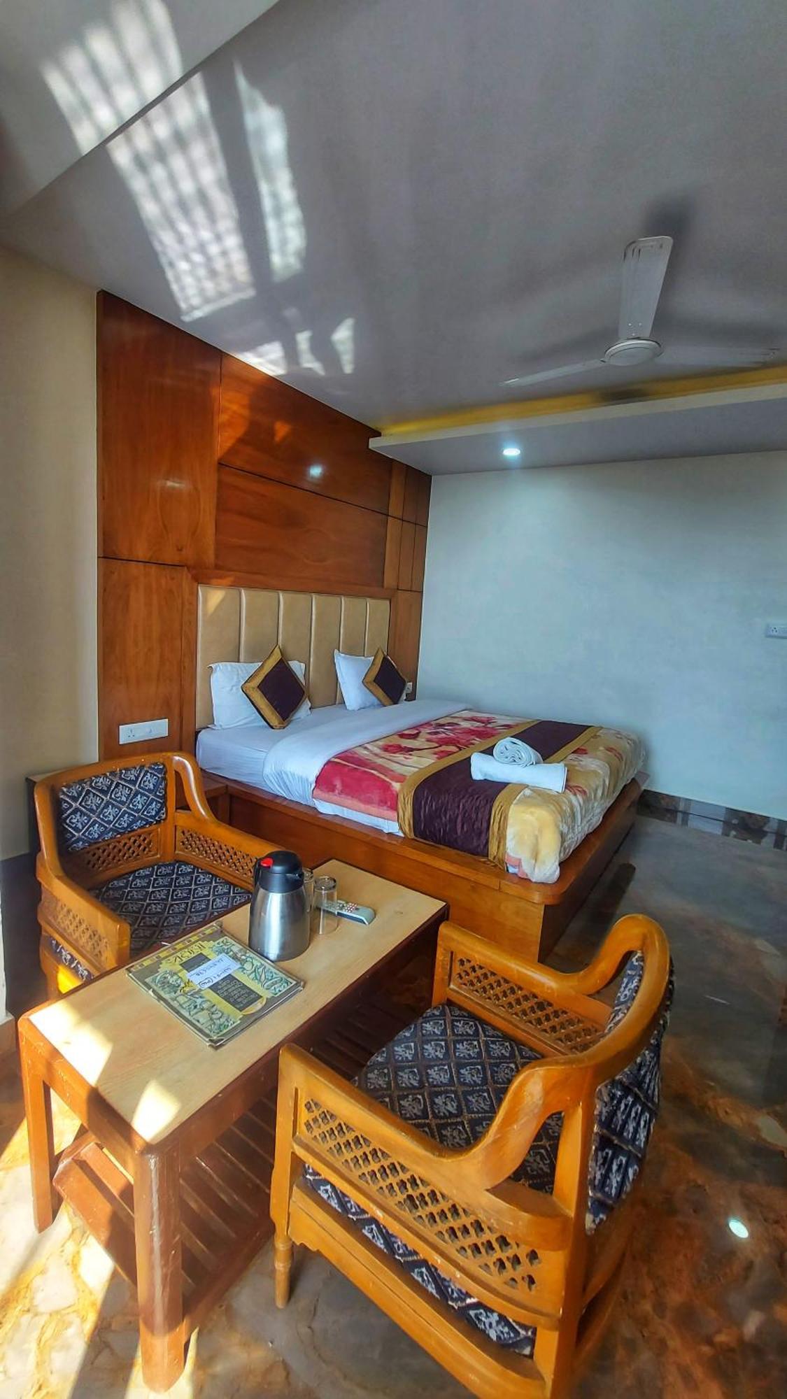 Hotel India House Dharamsala Zewnętrze zdjęcie